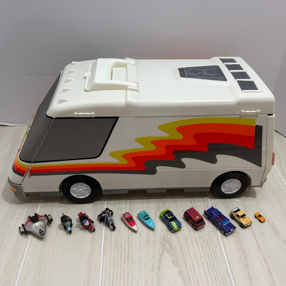 1991 Micro Machines Super Van City RV Playset 11 Vehicles Motorcycles Boats Cars
